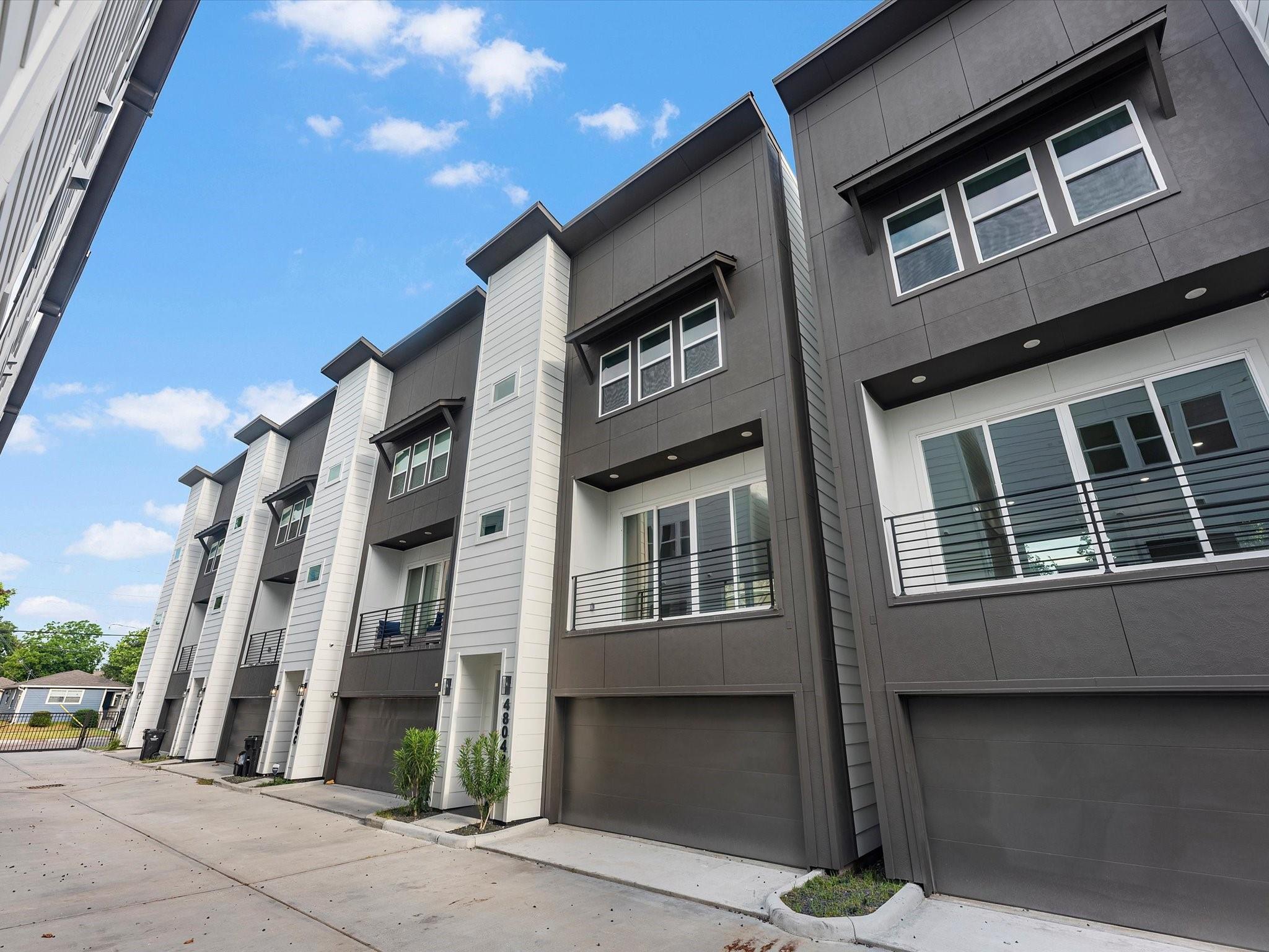 4802 Elysian Street Unit: E