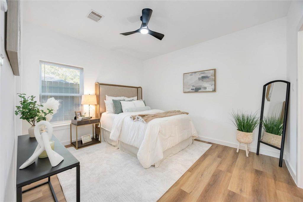 7946 Fields Street Unit: A/B