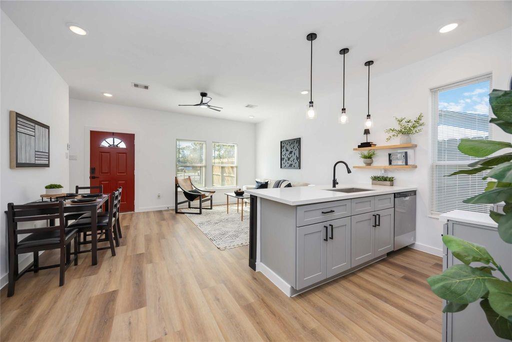 7946 Fields Street Unit: A/B