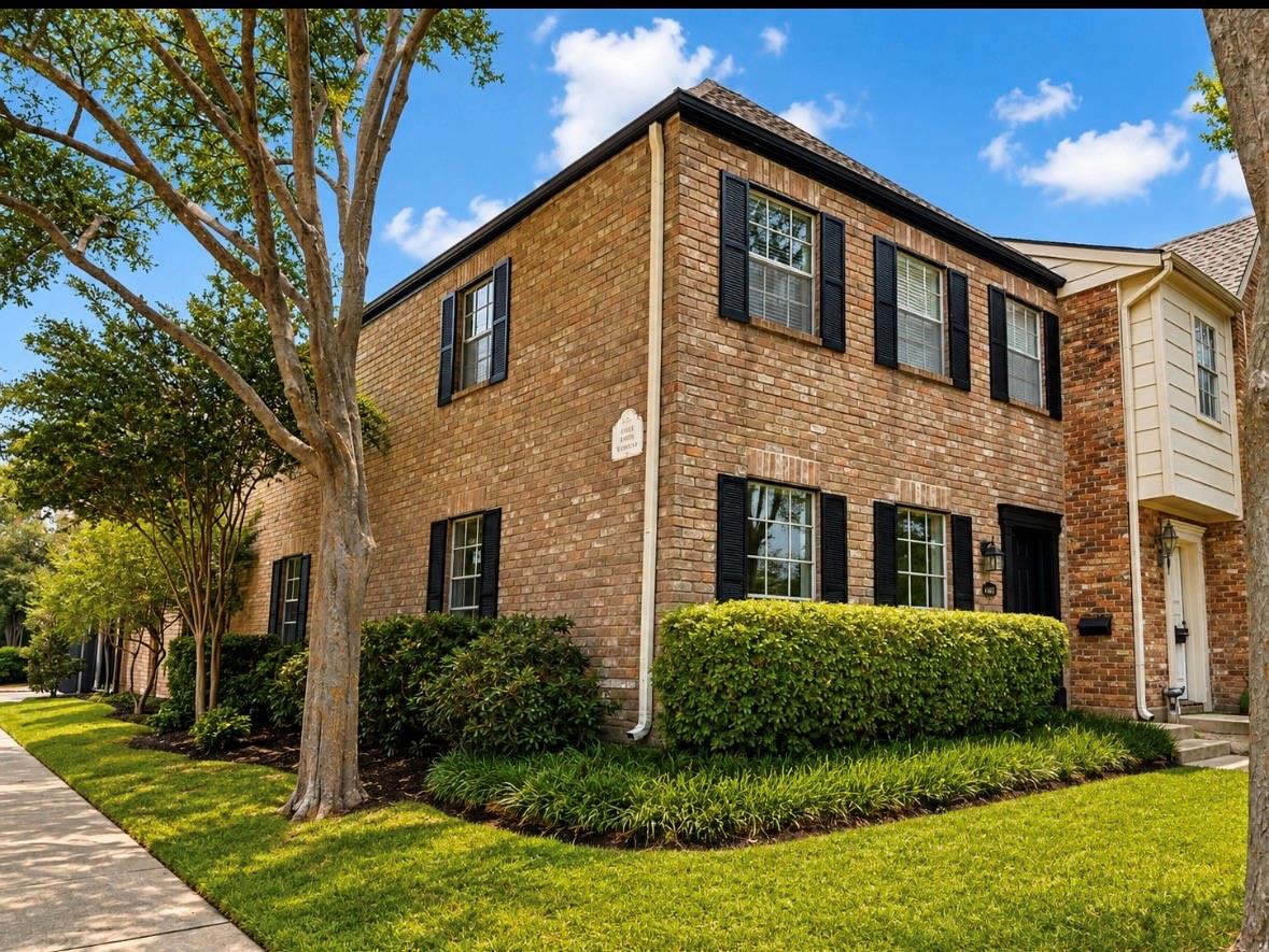 14401 Misty Meadow Ct