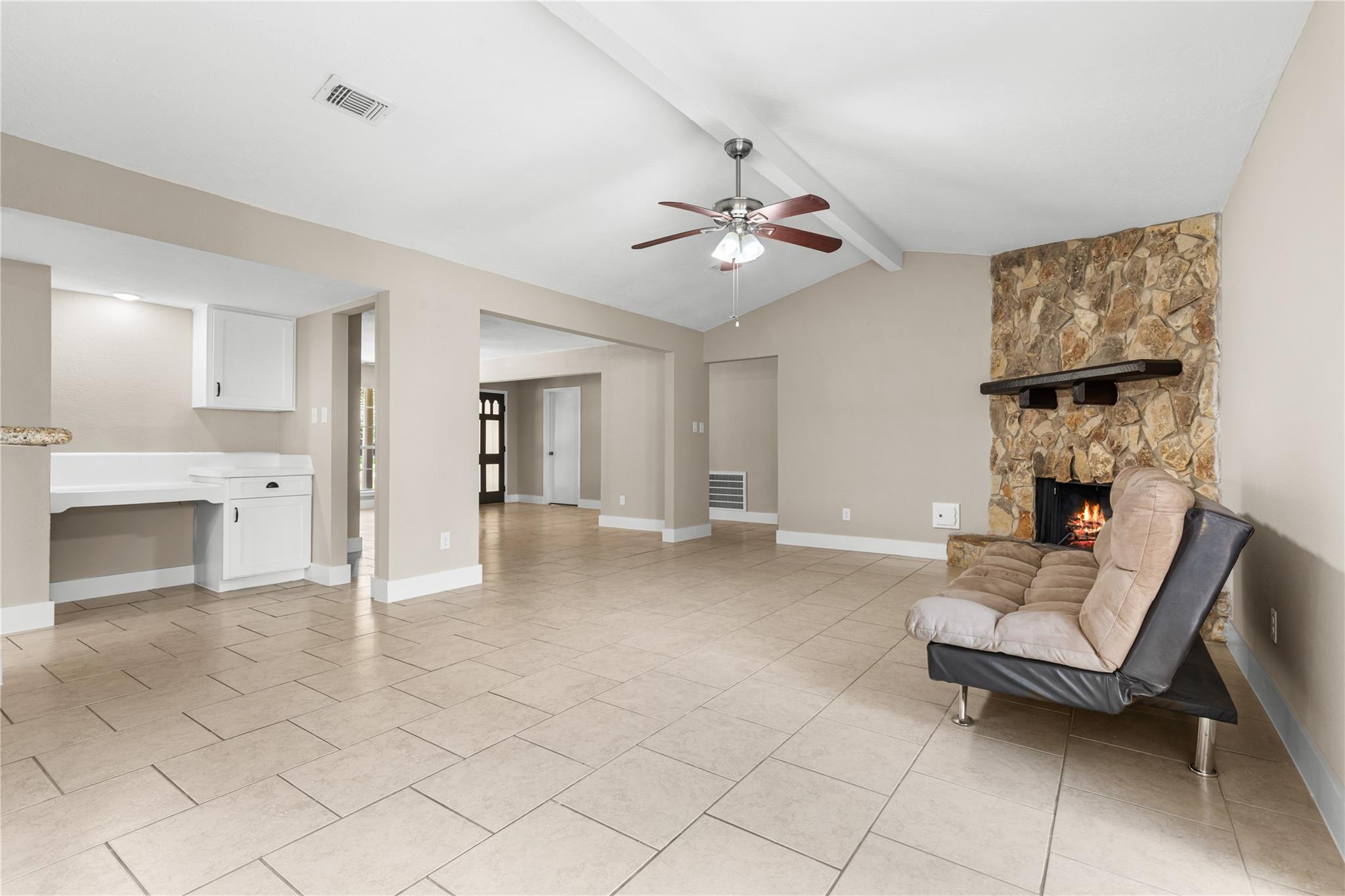 3122 Brookdale Drive