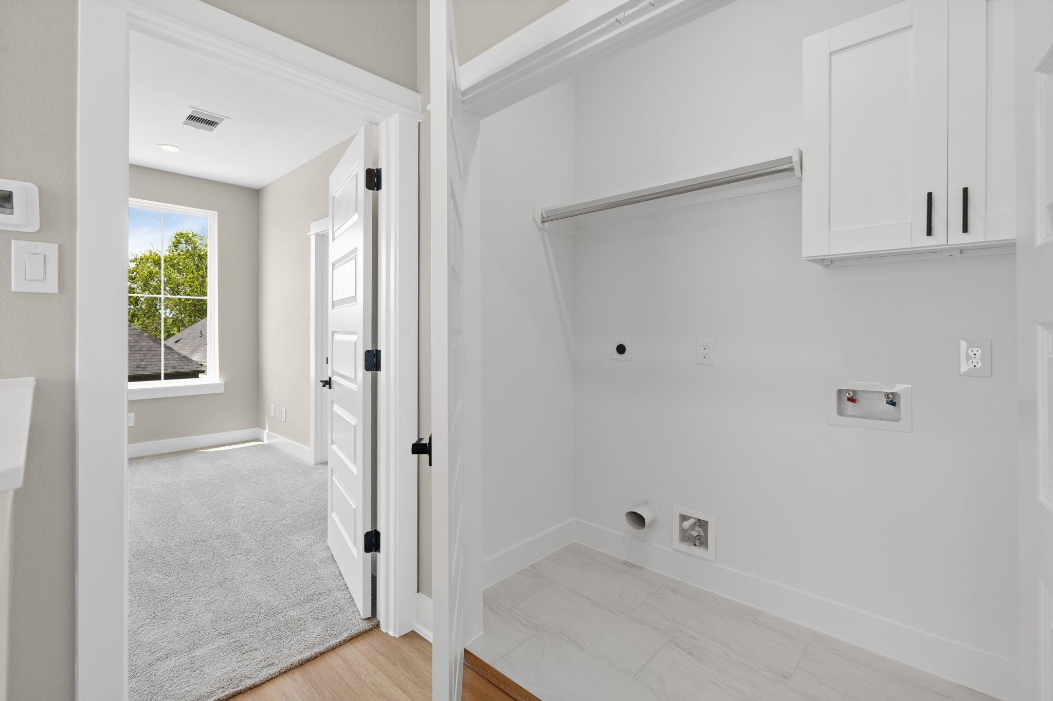 5828 Highland Sun Lane