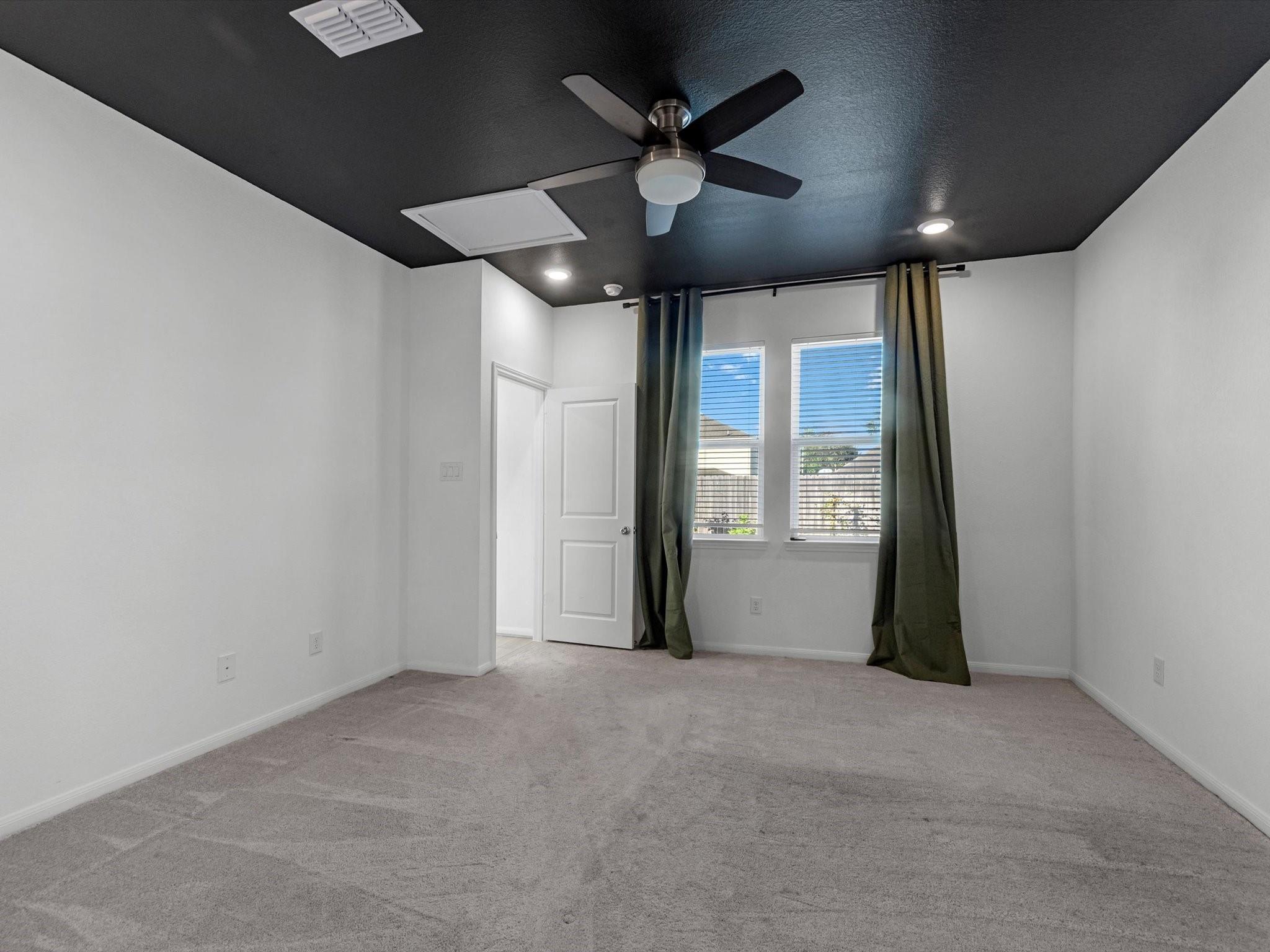 1930 Whispering River Drive