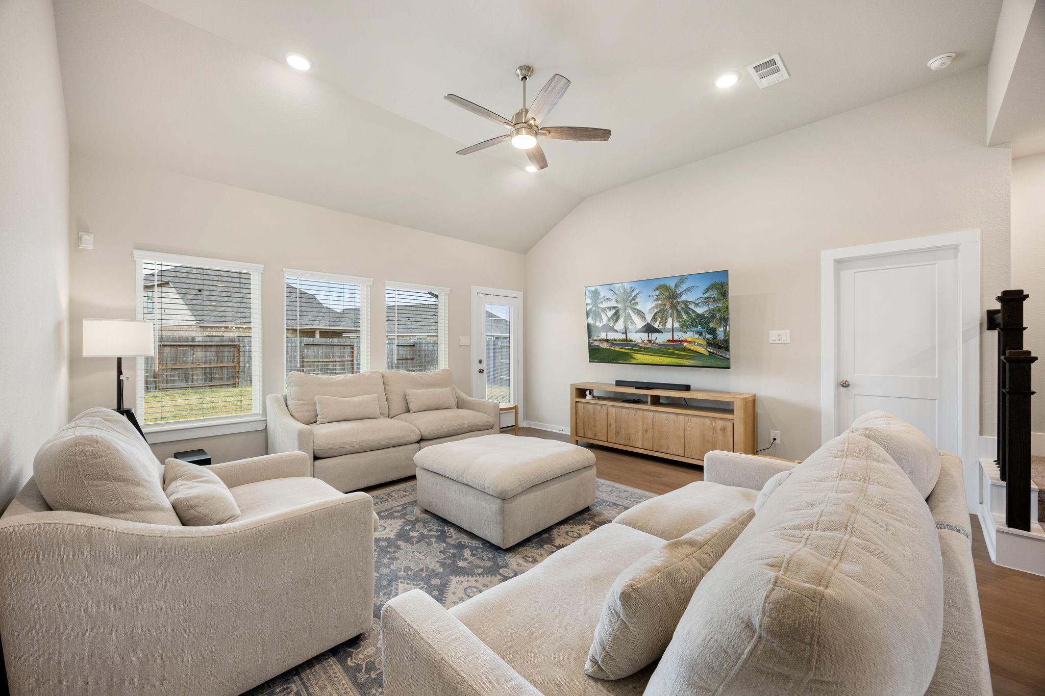 21622 Wave Hollow Drive