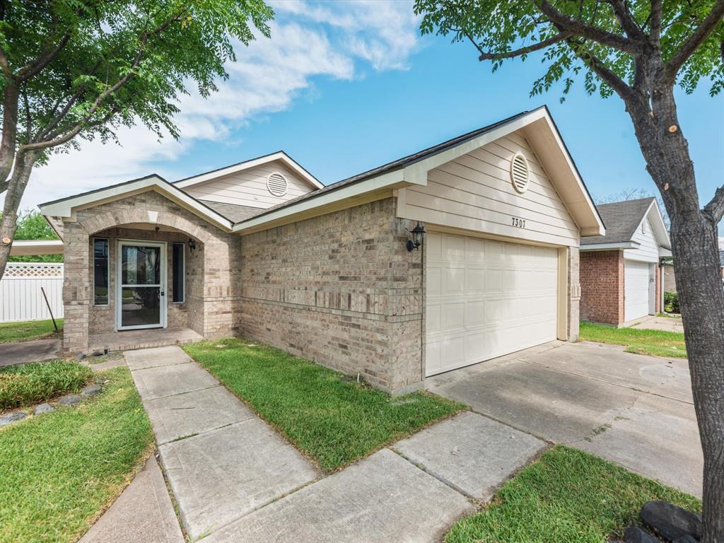 7307 Village Lake Drive