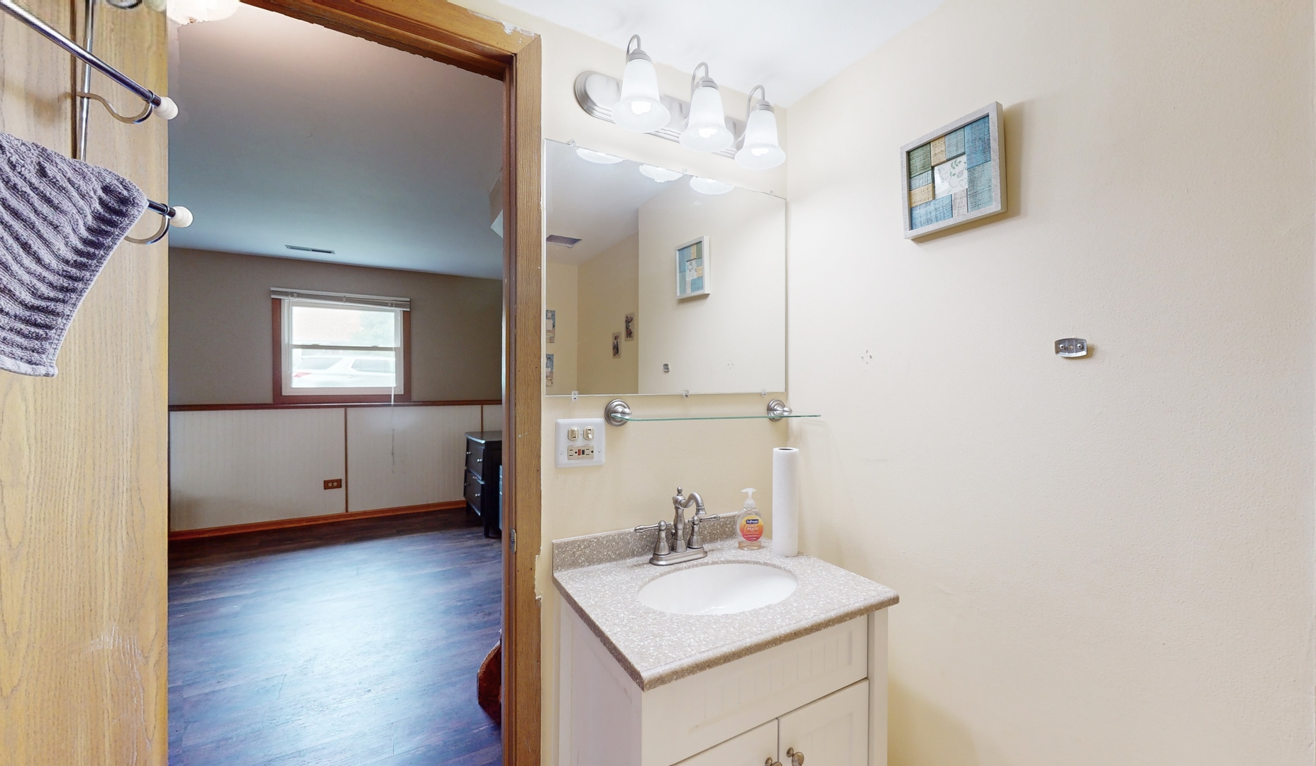 301 GREENVIEW Drive