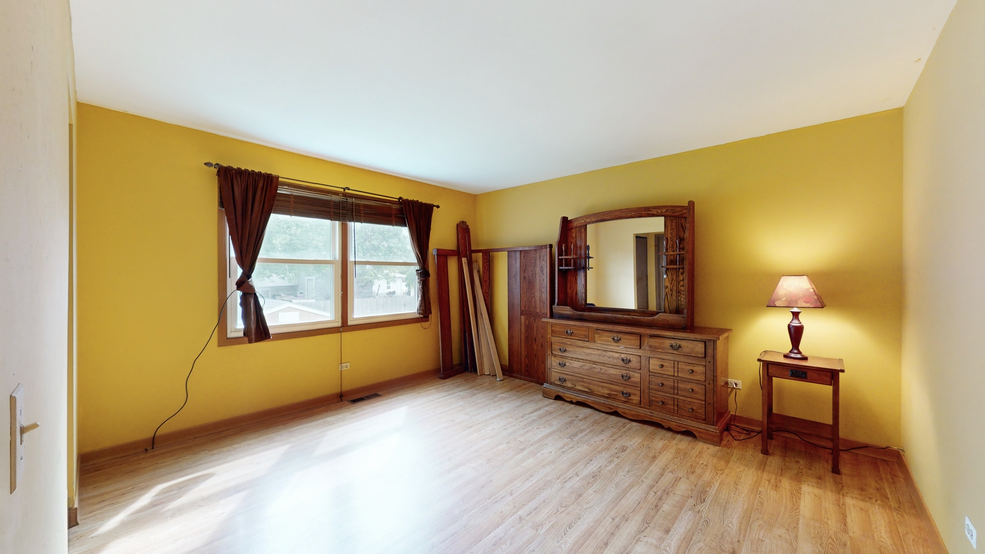 301 GREENVIEW Drive