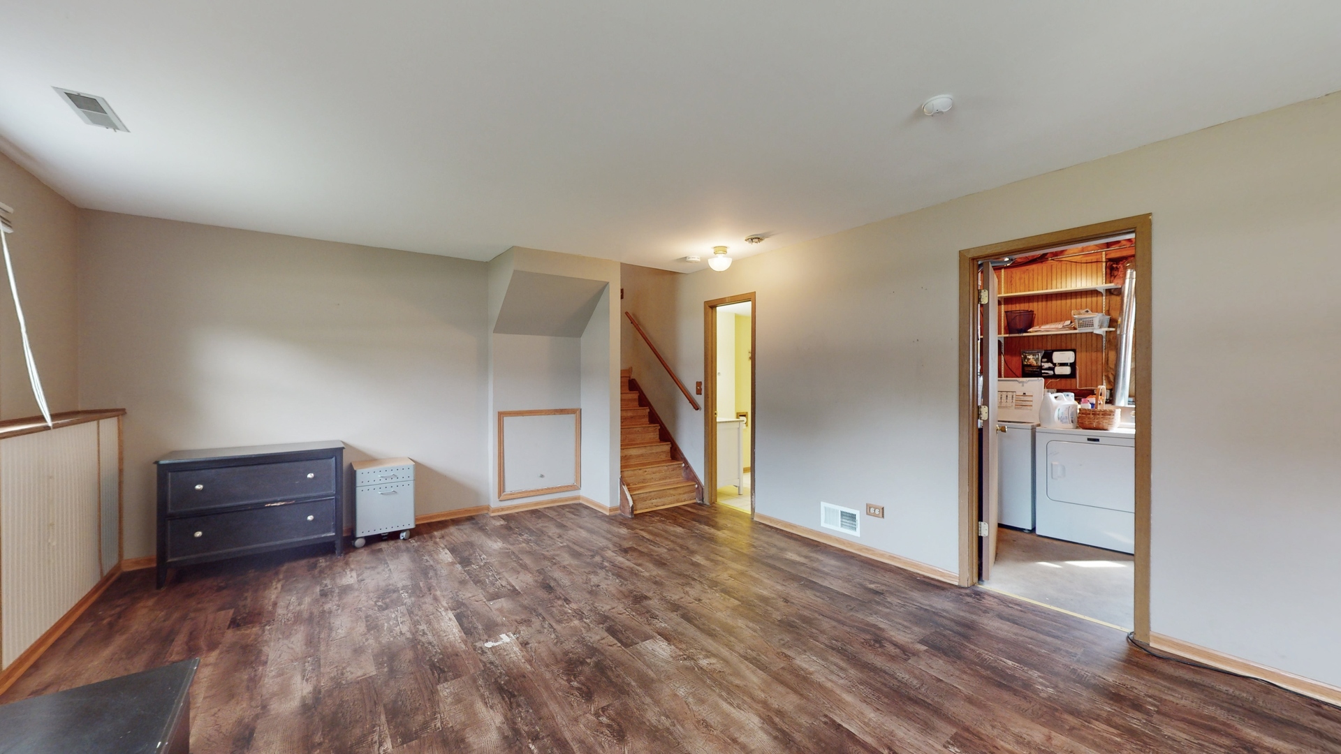 301 GREENVIEW Drive