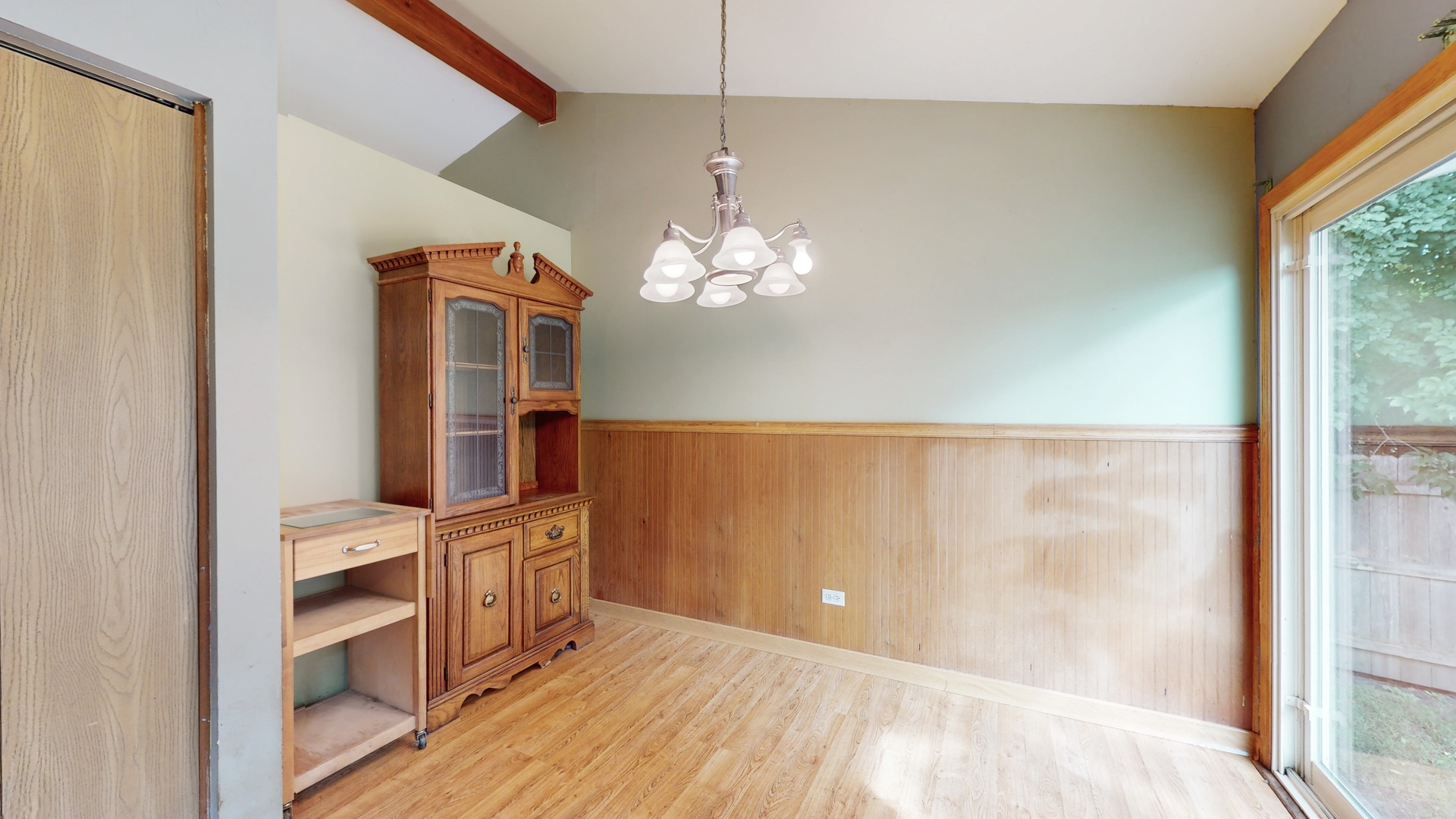 301 GREENVIEW Drive