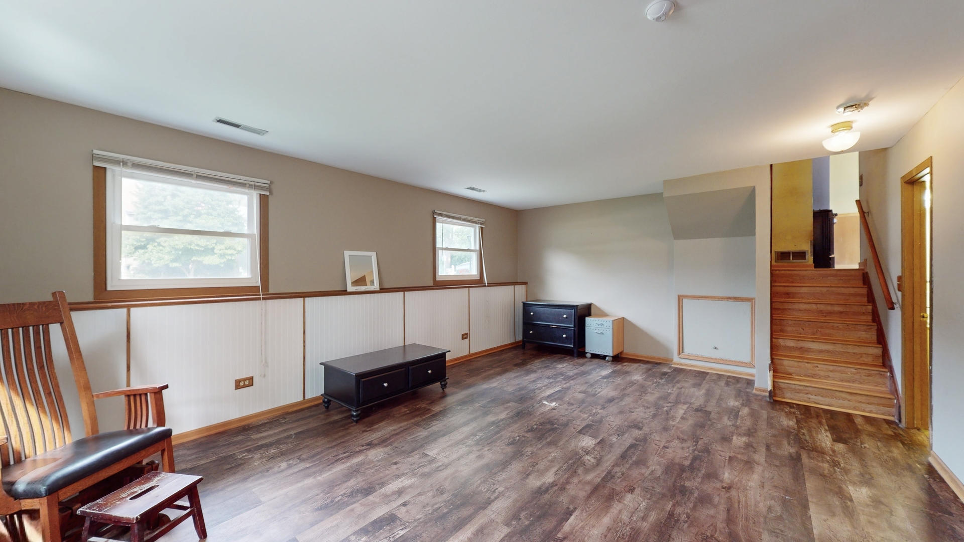 301 GREENVIEW Drive