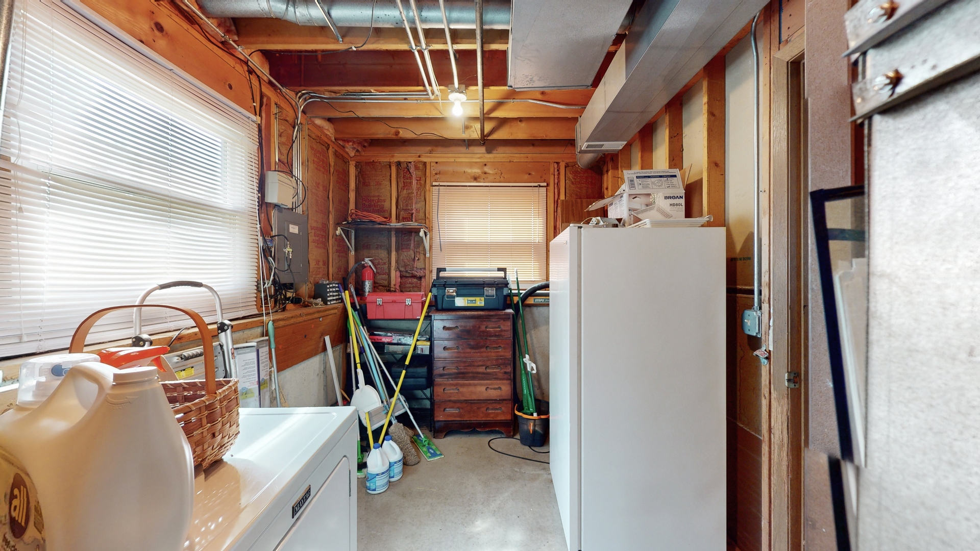 301 GREENVIEW Drive