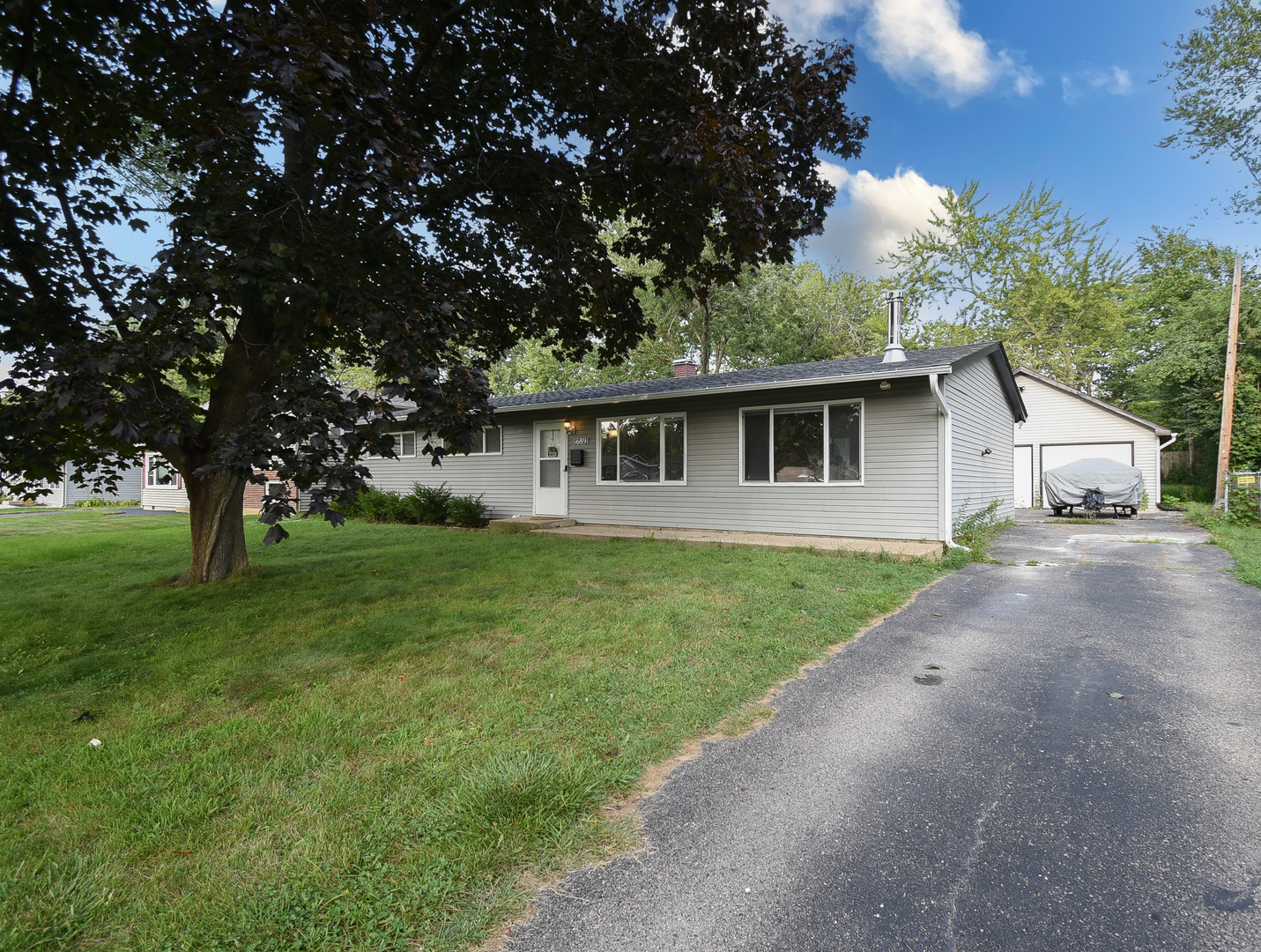 36891 N Grandwood Drive