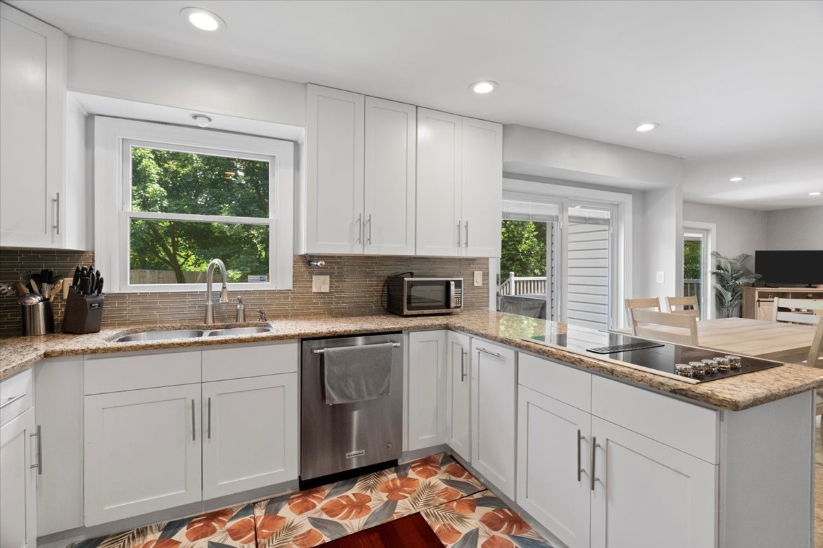 1344 Trinity Place