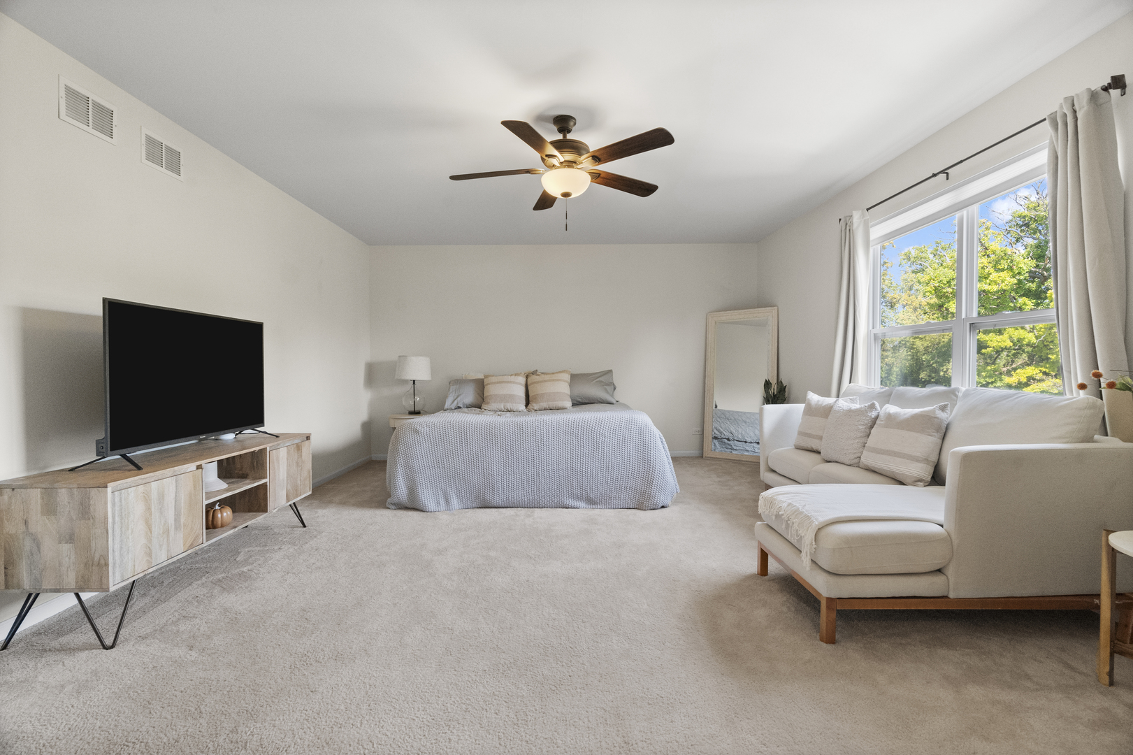316 Cedar Ridge Drive