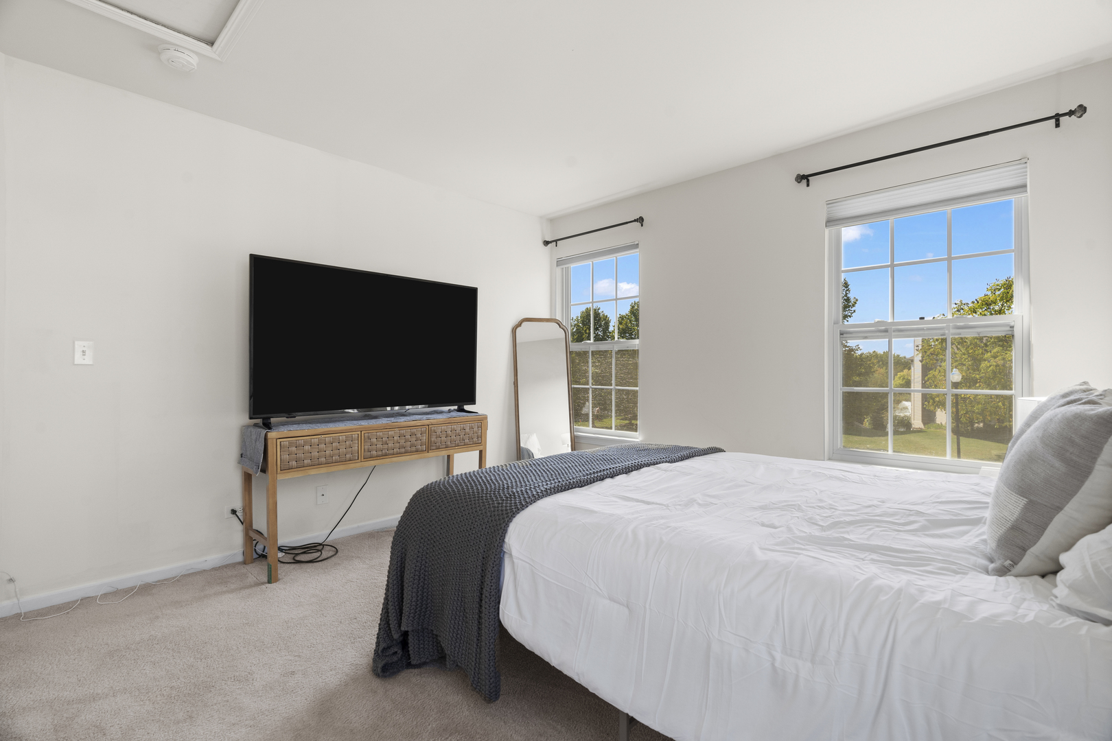 316 Cedar Ridge Drive
