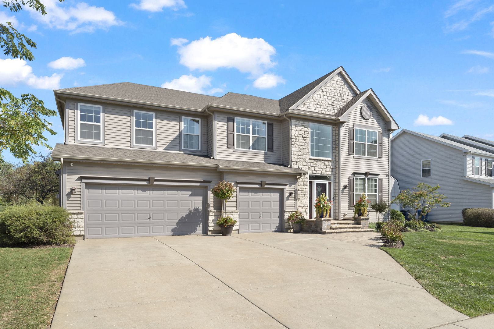 316 Cedar Ridge Drive