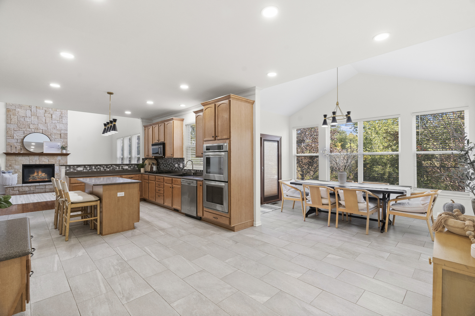 316 Cedar Ridge Drive