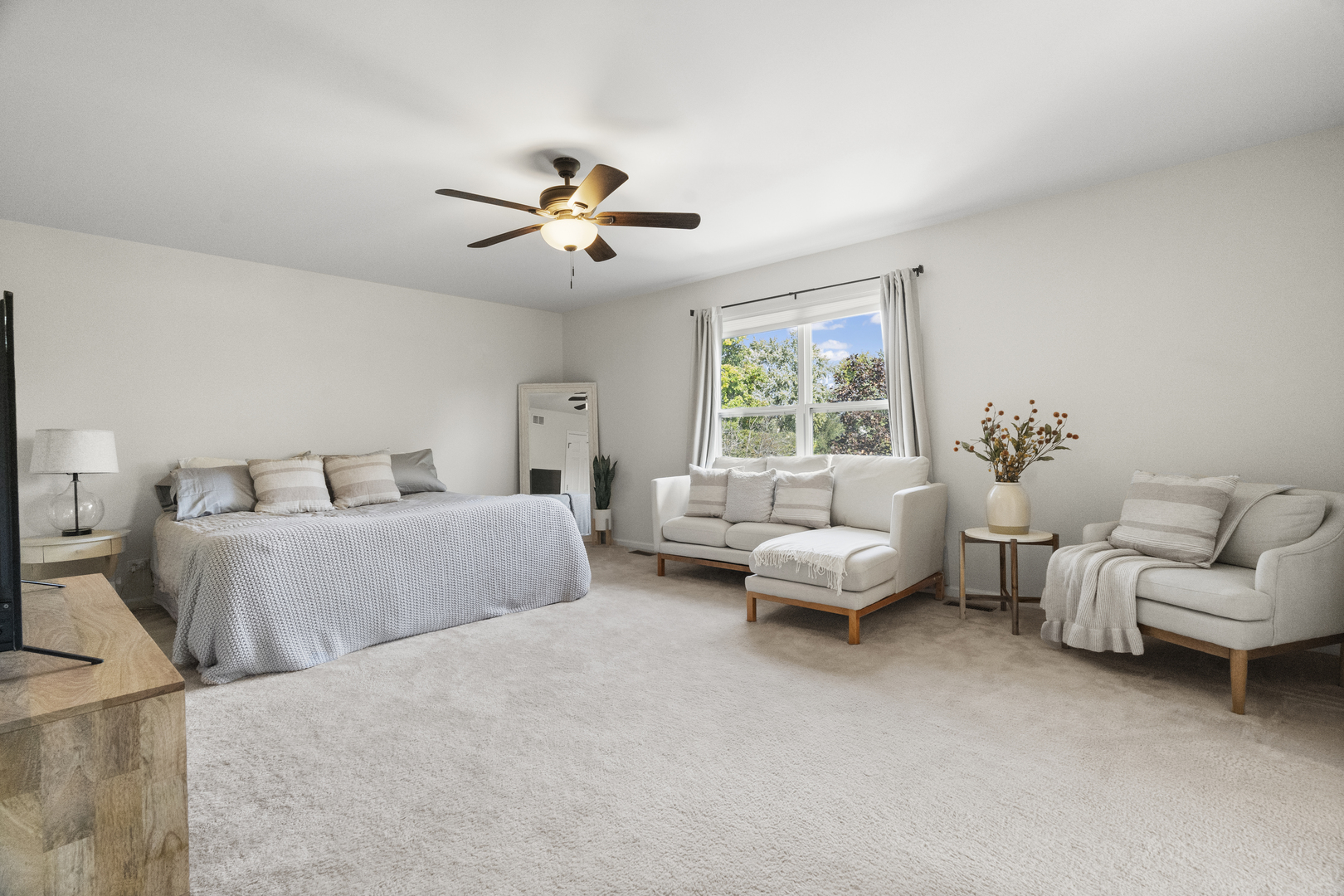 316 Cedar Ridge Drive