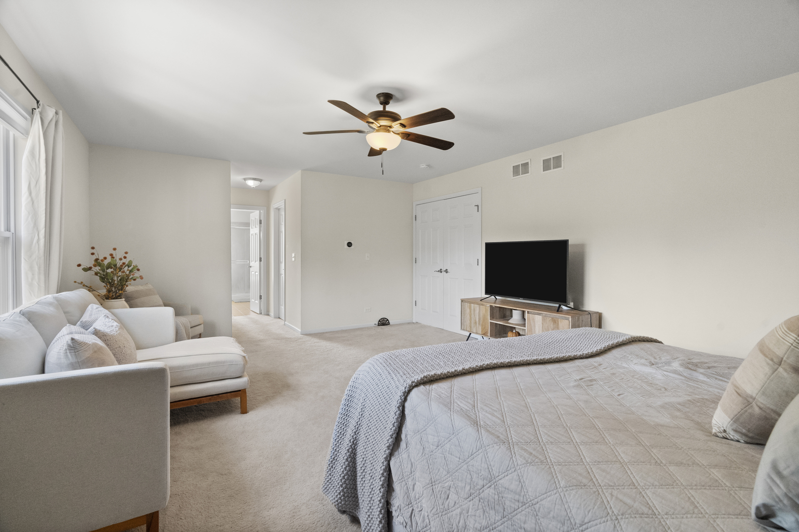 316 Cedar Ridge Drive