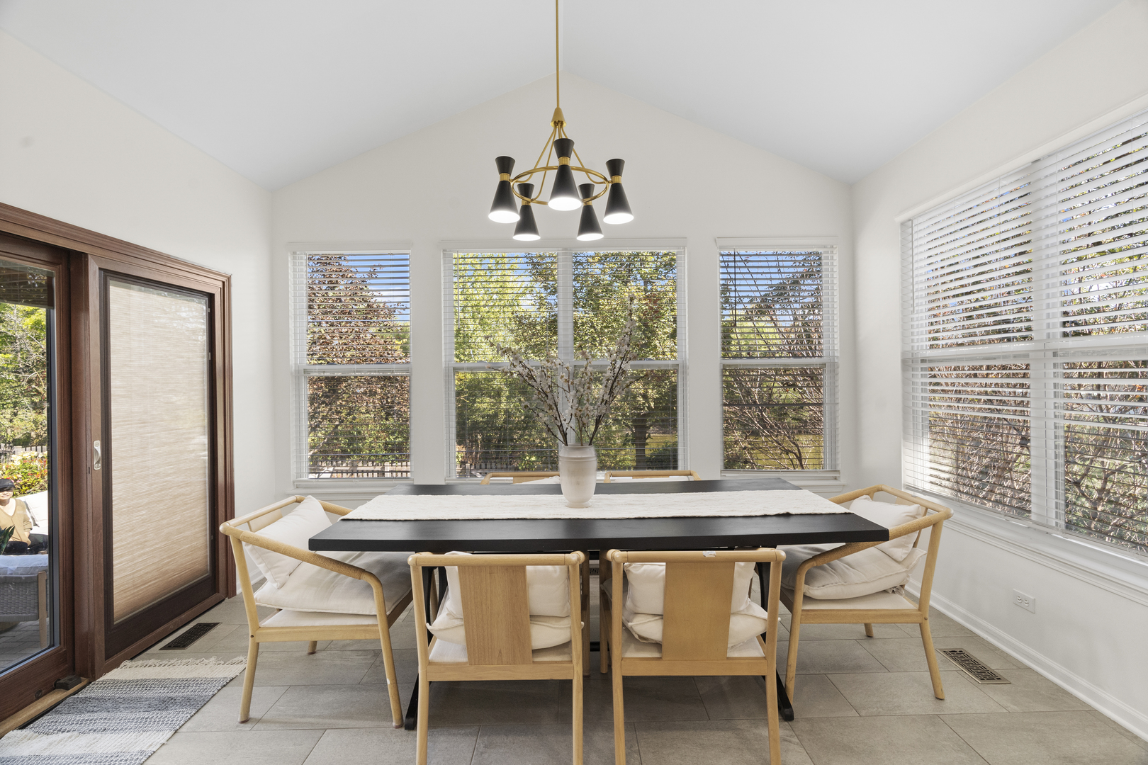316 Cedar Ridge Drive