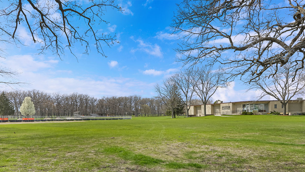 3423 Sarah Drive