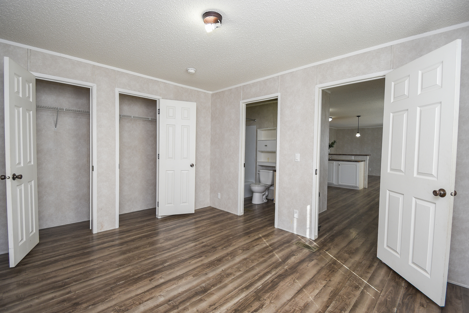 38455 N Sheridan Road Unit: 768