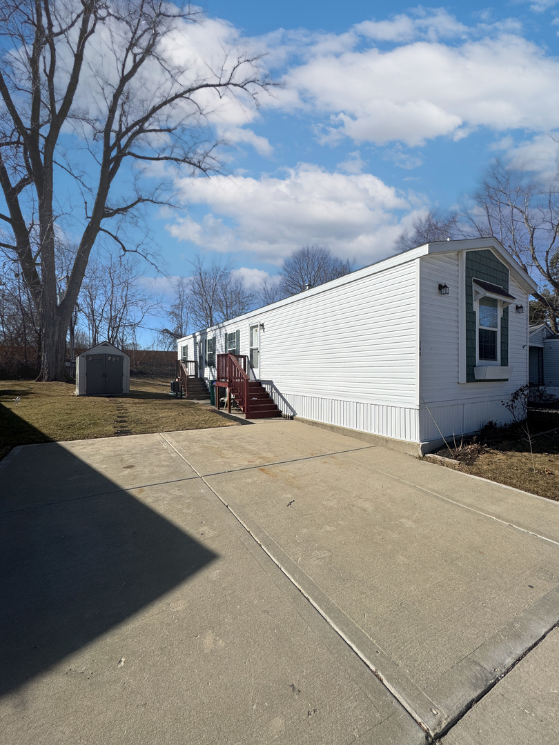38455 N Sheridan Road Unit: 768