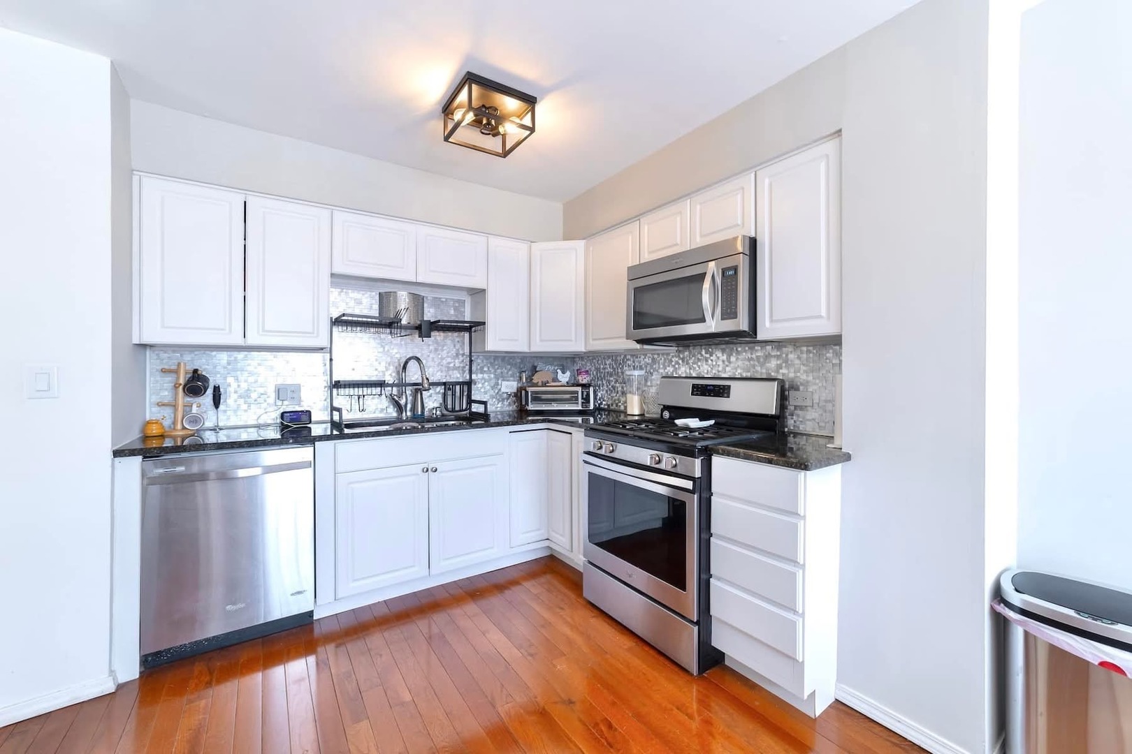 4194 Brentwood Lane