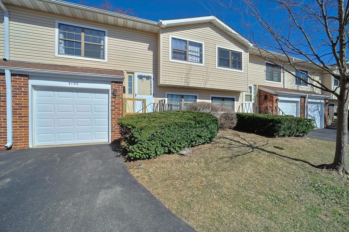 4194 Brentwood Lane