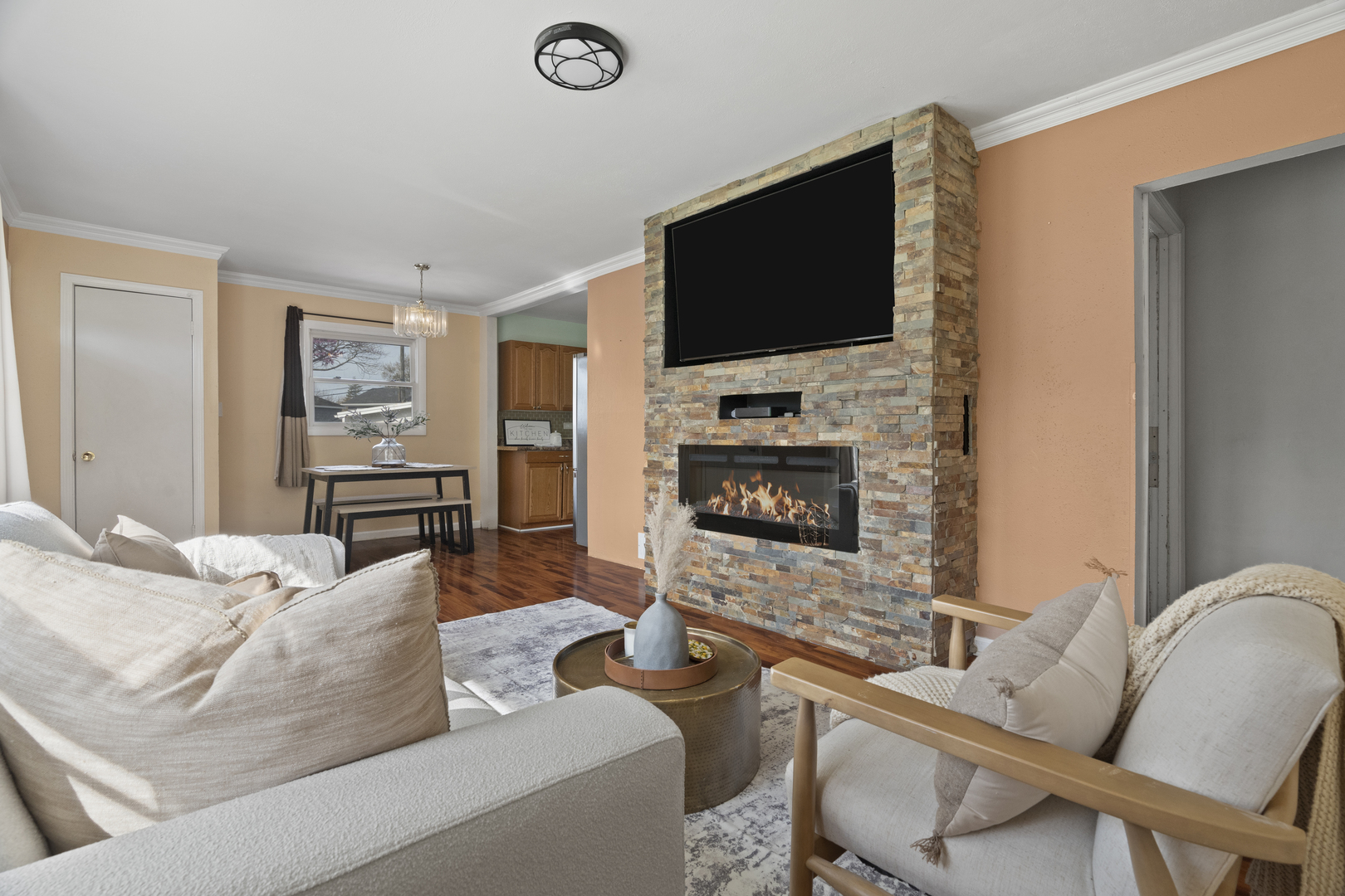 2832 Osage Circle