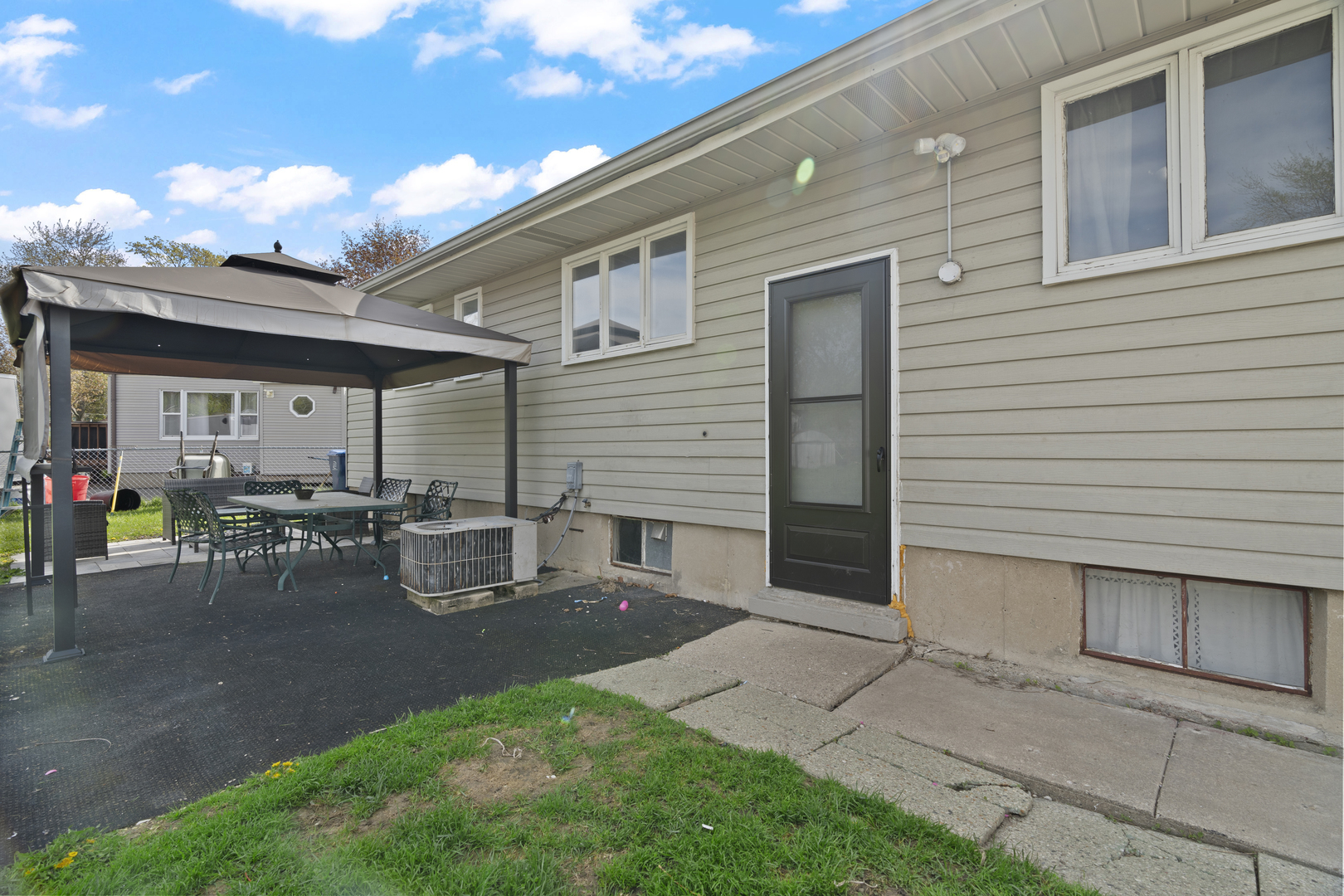 2832 Osage Circle