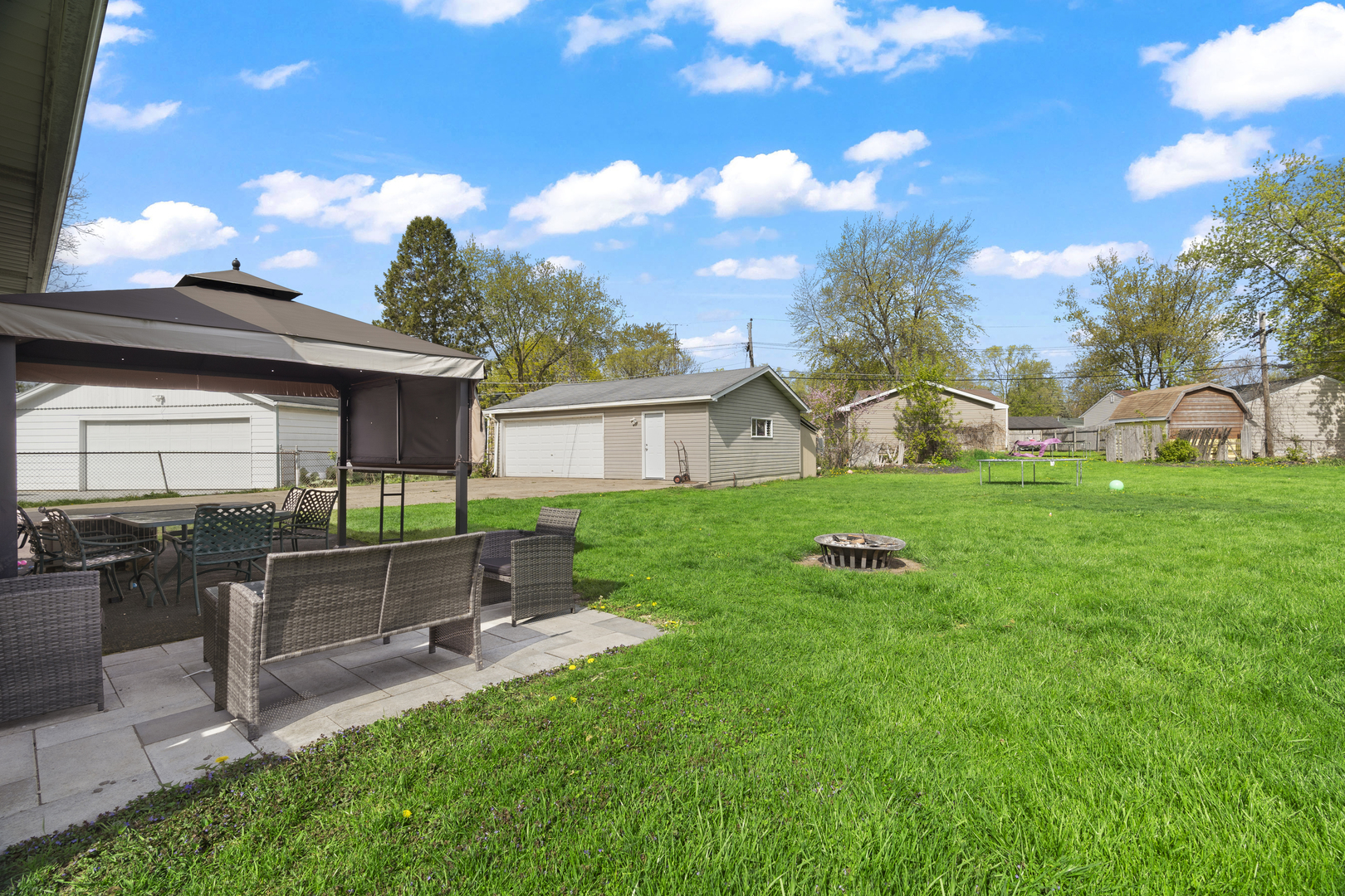 2832 Osage Circle