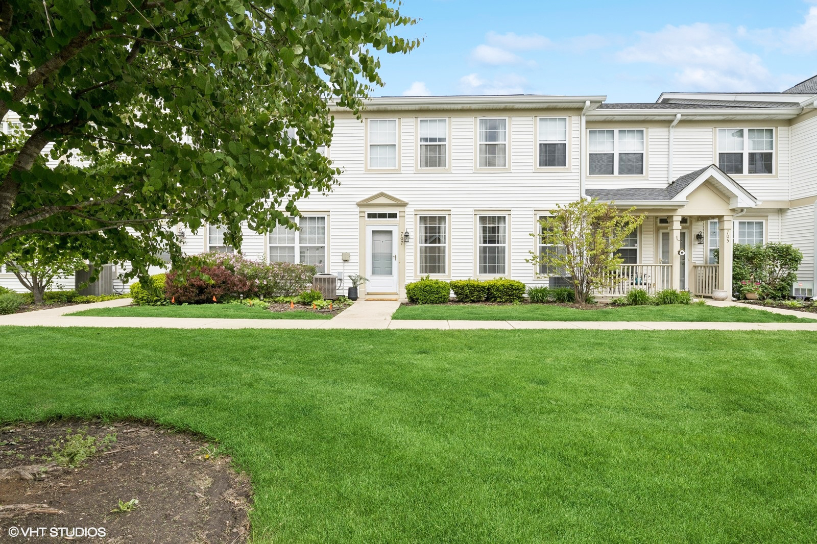 707 Morris Court