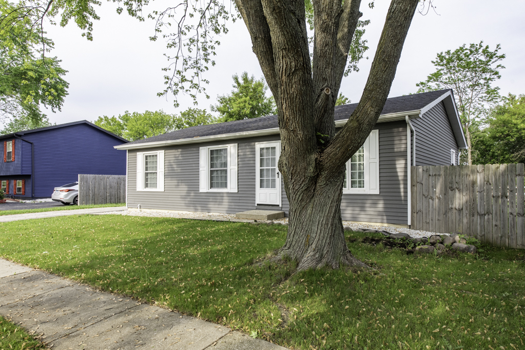 907 Lorelei Drive