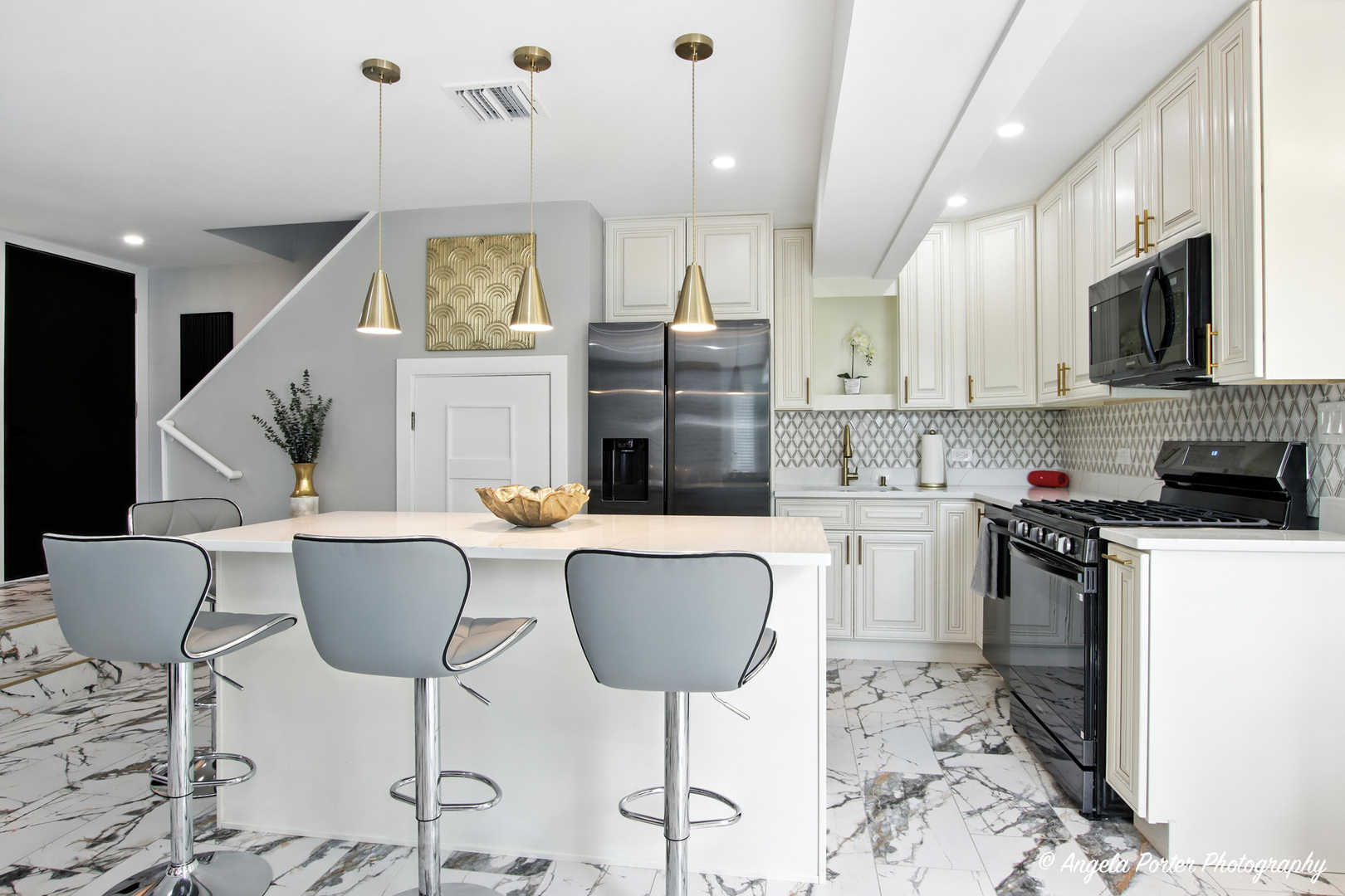 3338 Berwyn Avenue Unit: 95