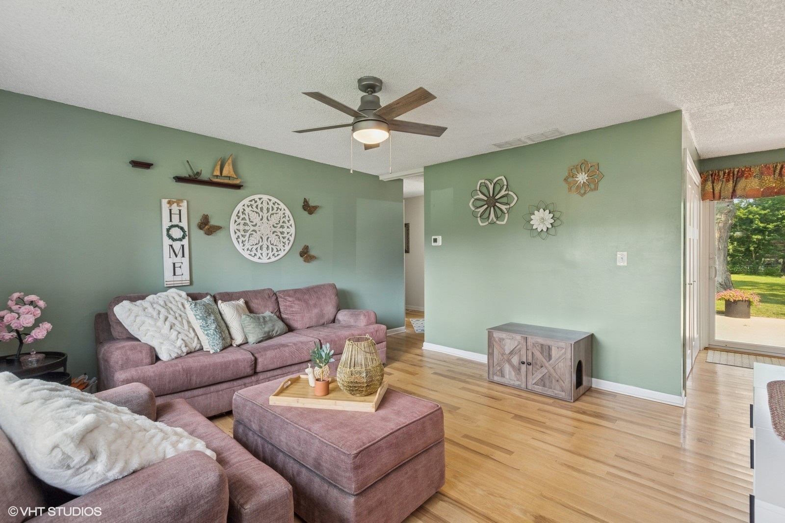 39449 N Carol Lane