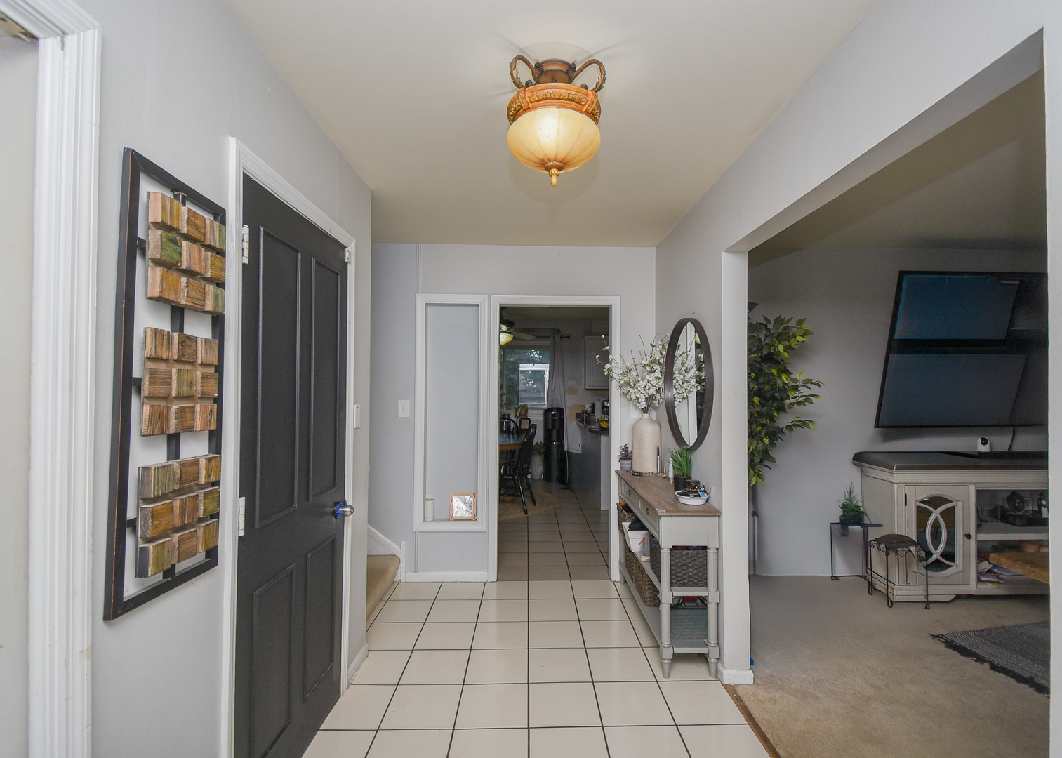 339 N PIONEER Road