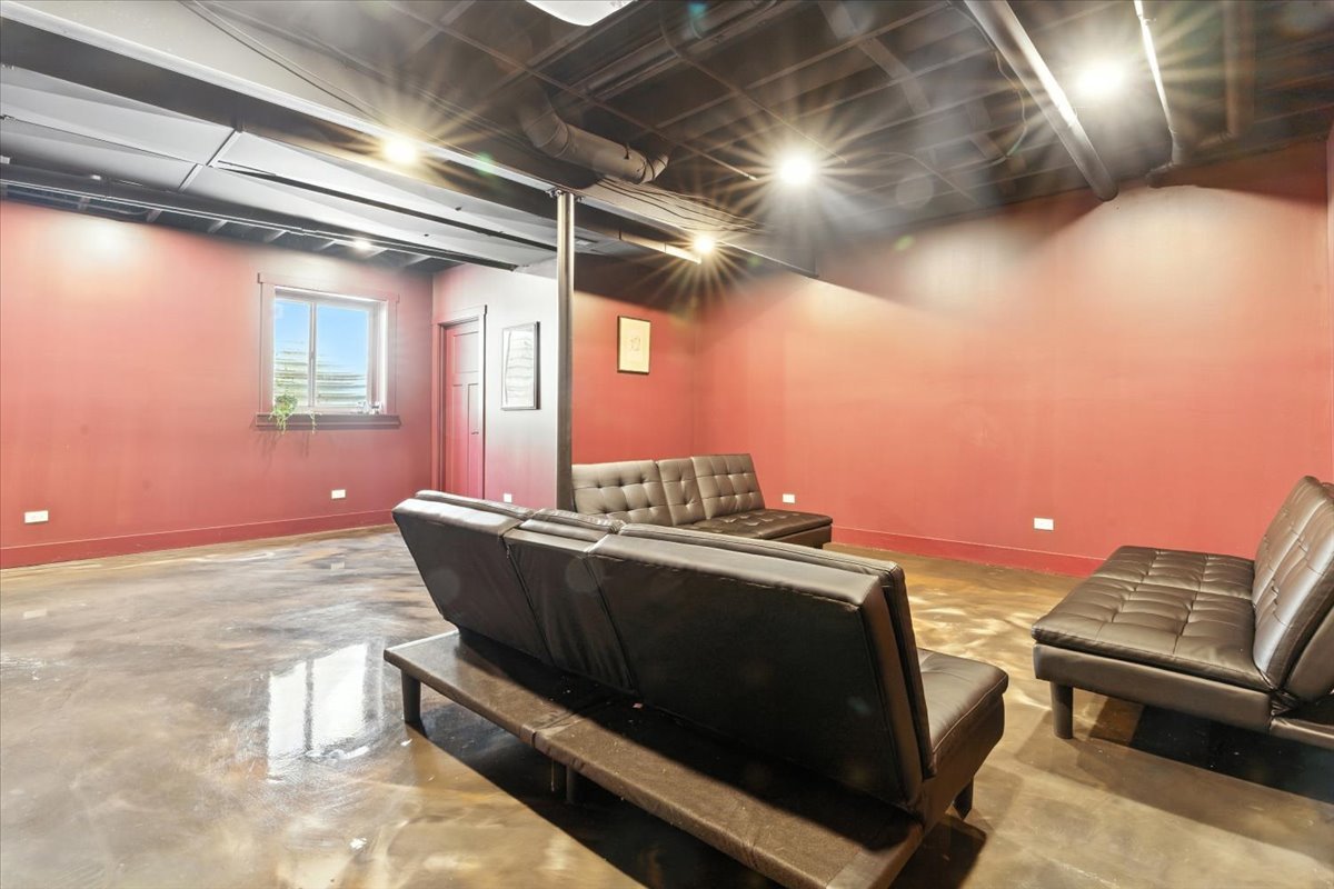 4111 Phillip Drive