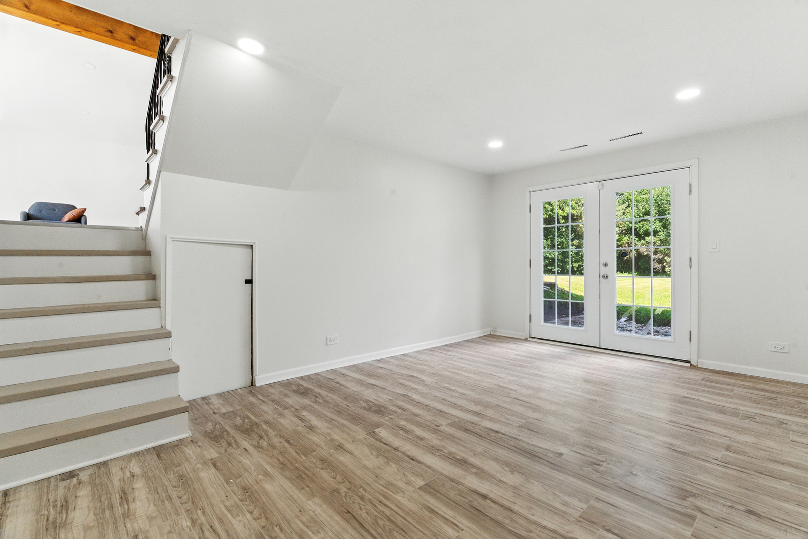 2708 Dana Avenue
