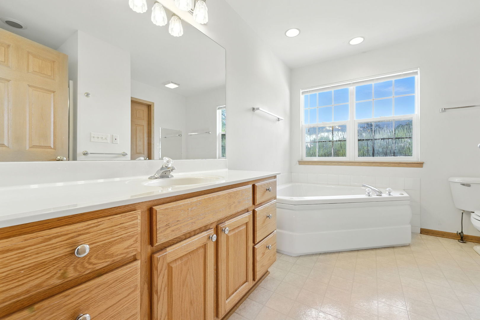 2218 Matthew Place
