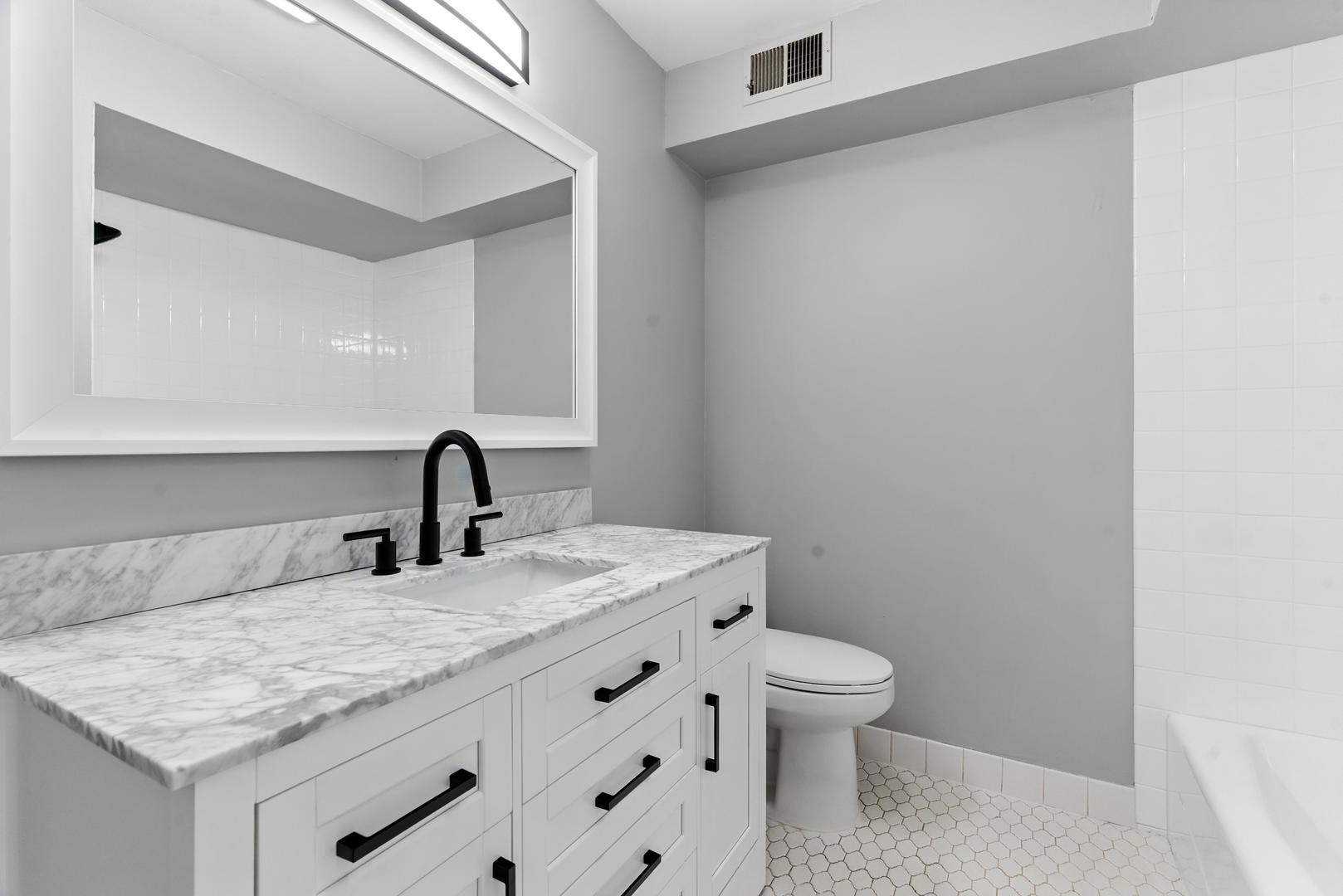 1415 Chartres Drive Unit: 1F