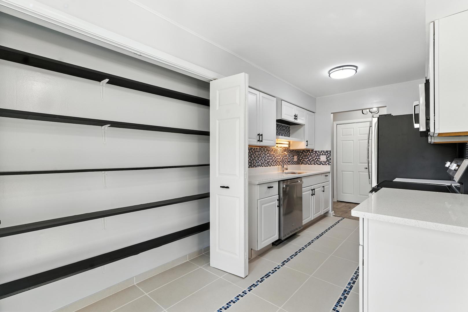1415 Chartres Drive Unit: 1F
