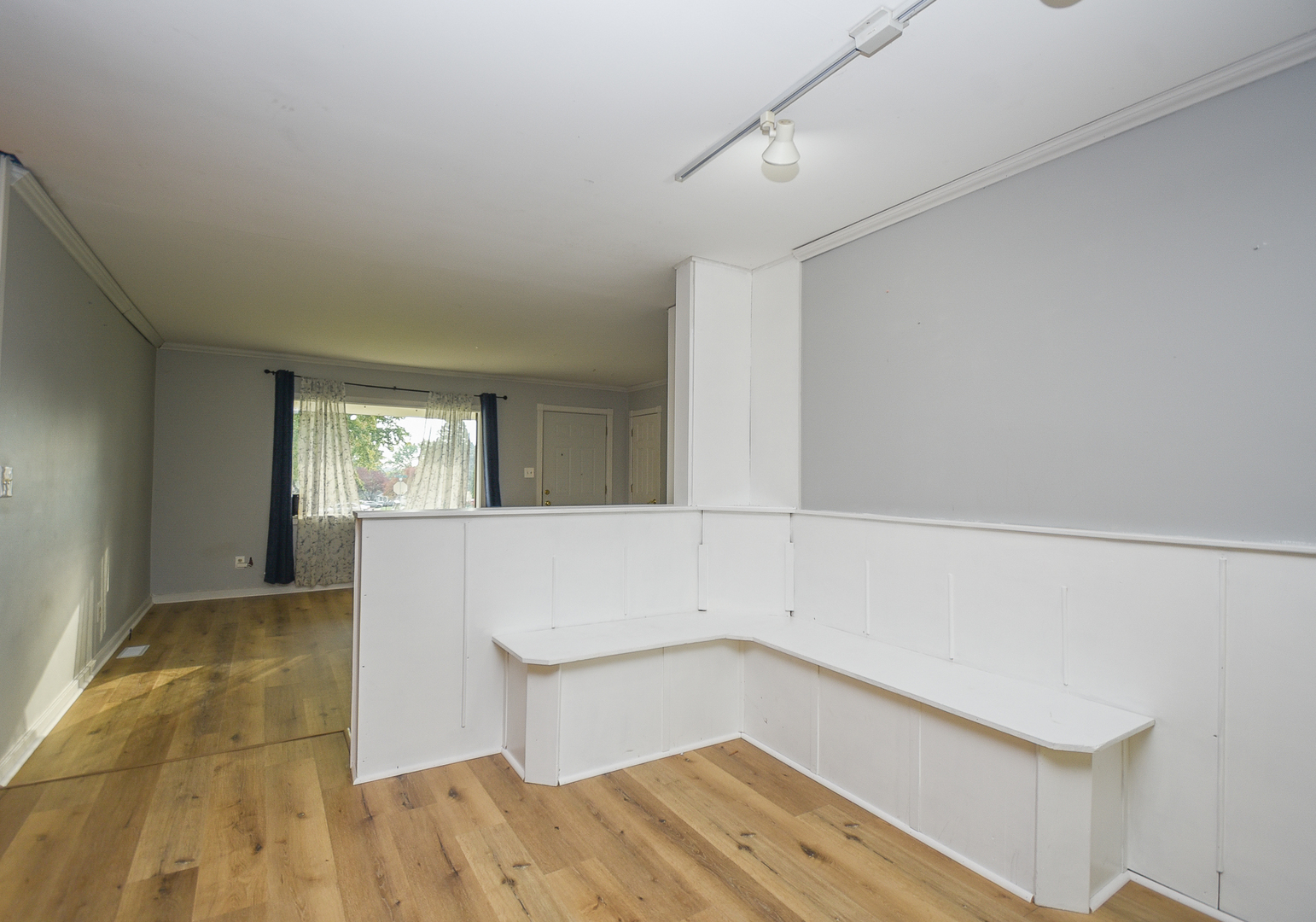 1107 Hilltop Boulevard