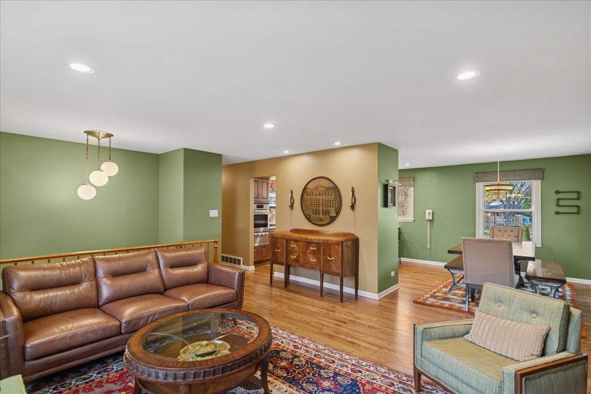 15342 W Clover Lane