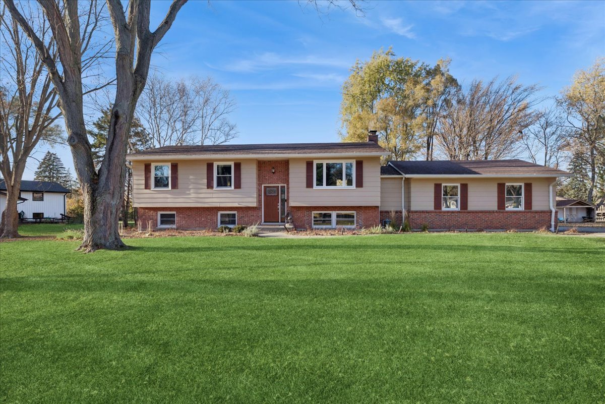 15342 W Clover Lane