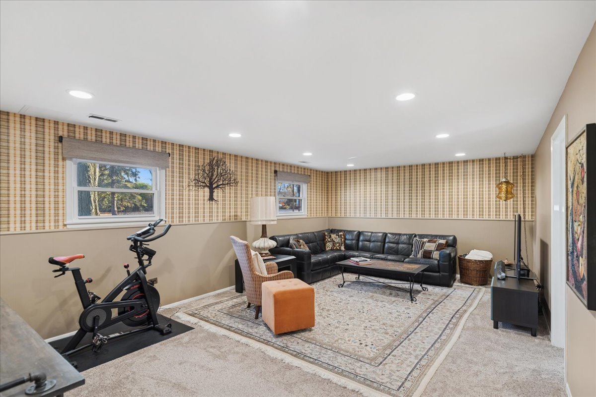 15342 W Clover Lane
