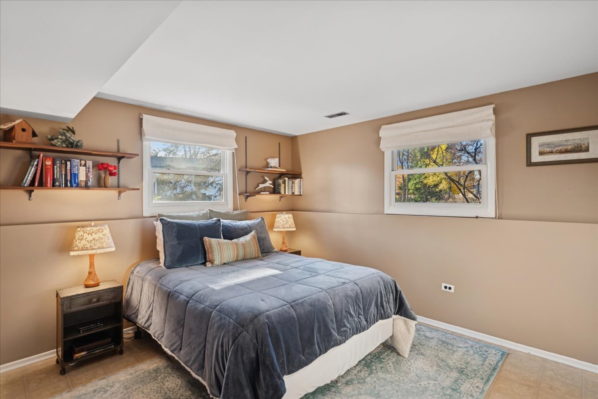 15342 W Clover Lane