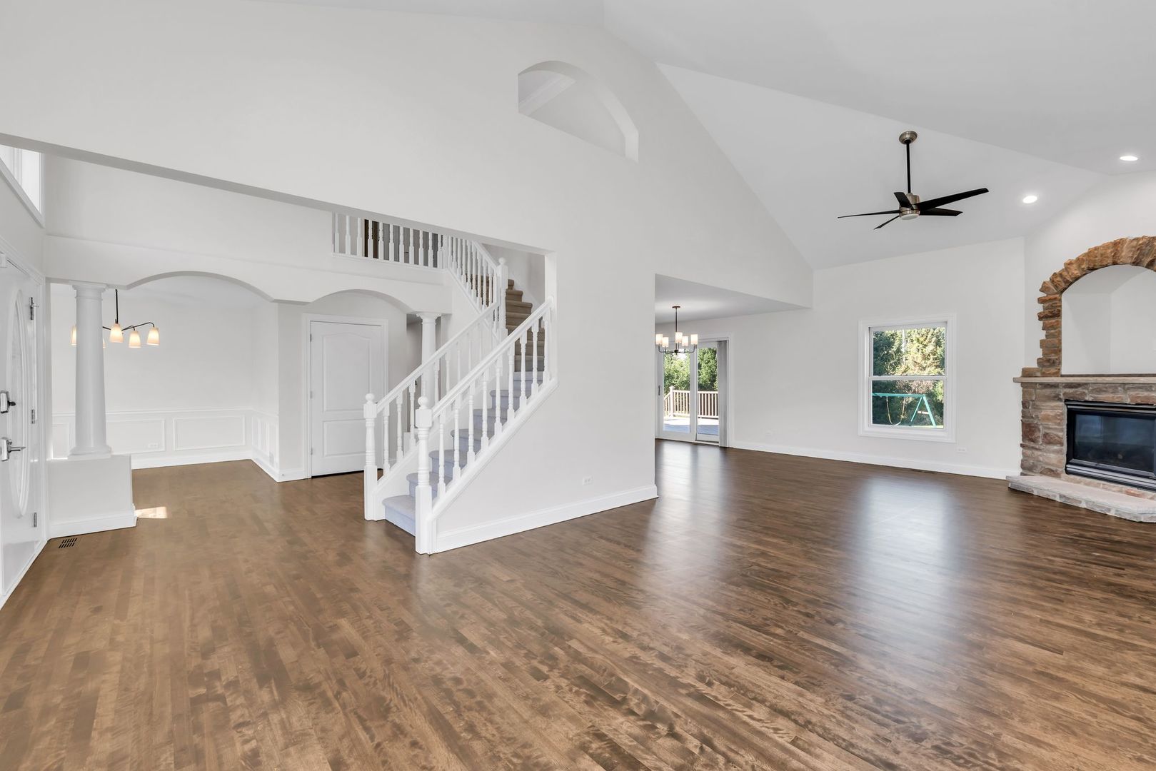 6712 PERKINS Parkway