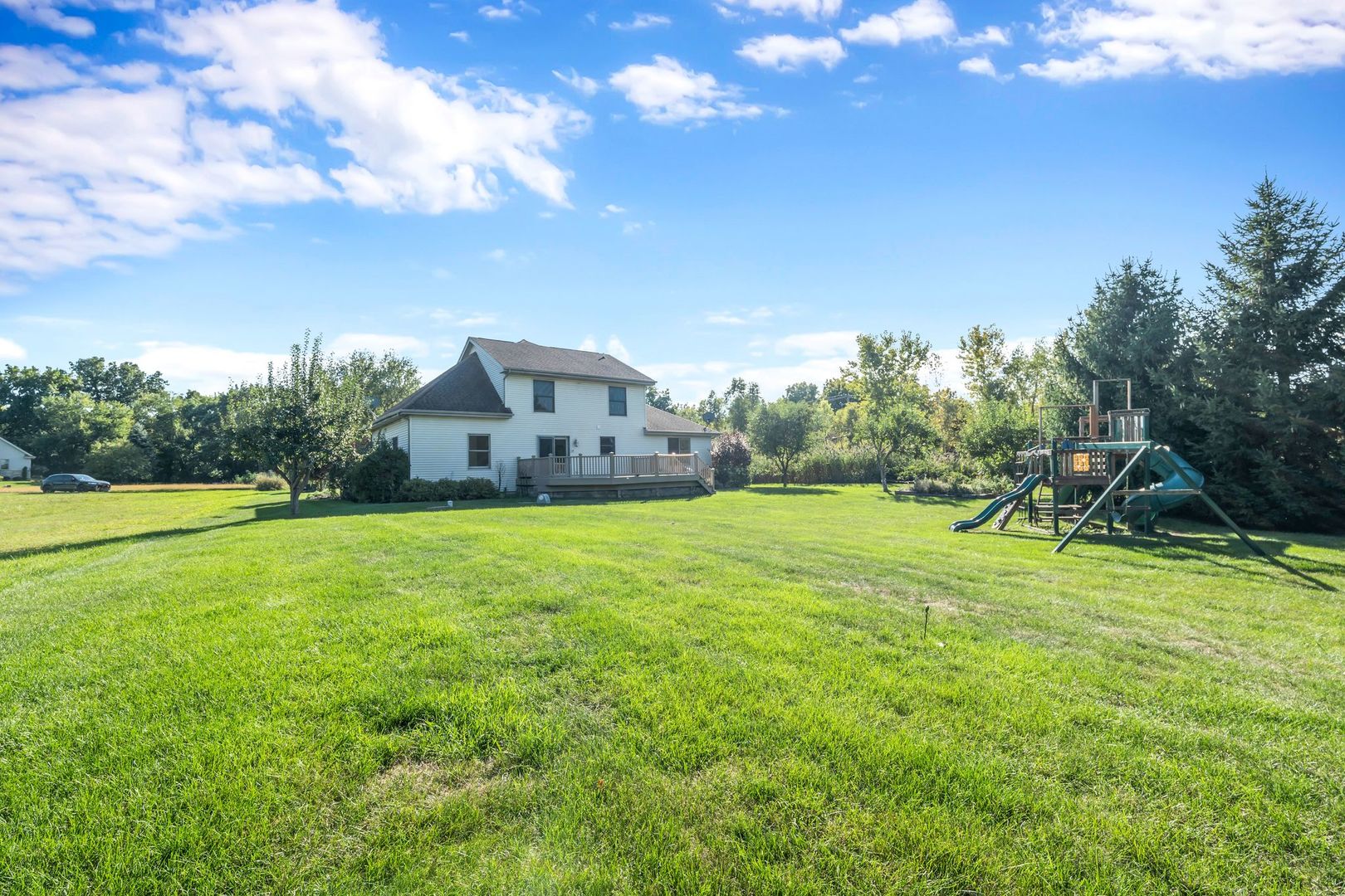 6712 PERKINS Parkway