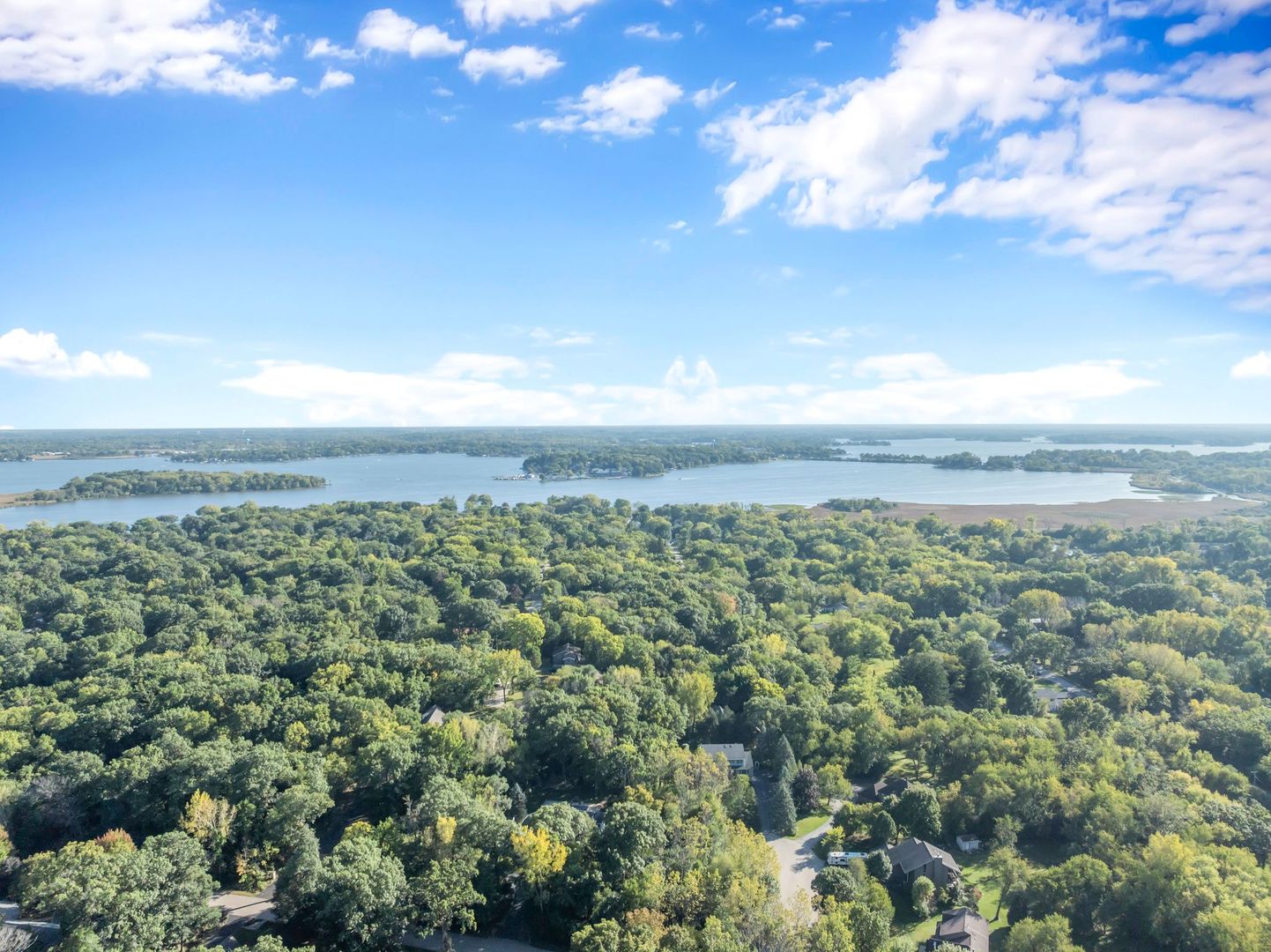 6712 PERKINS Parkway